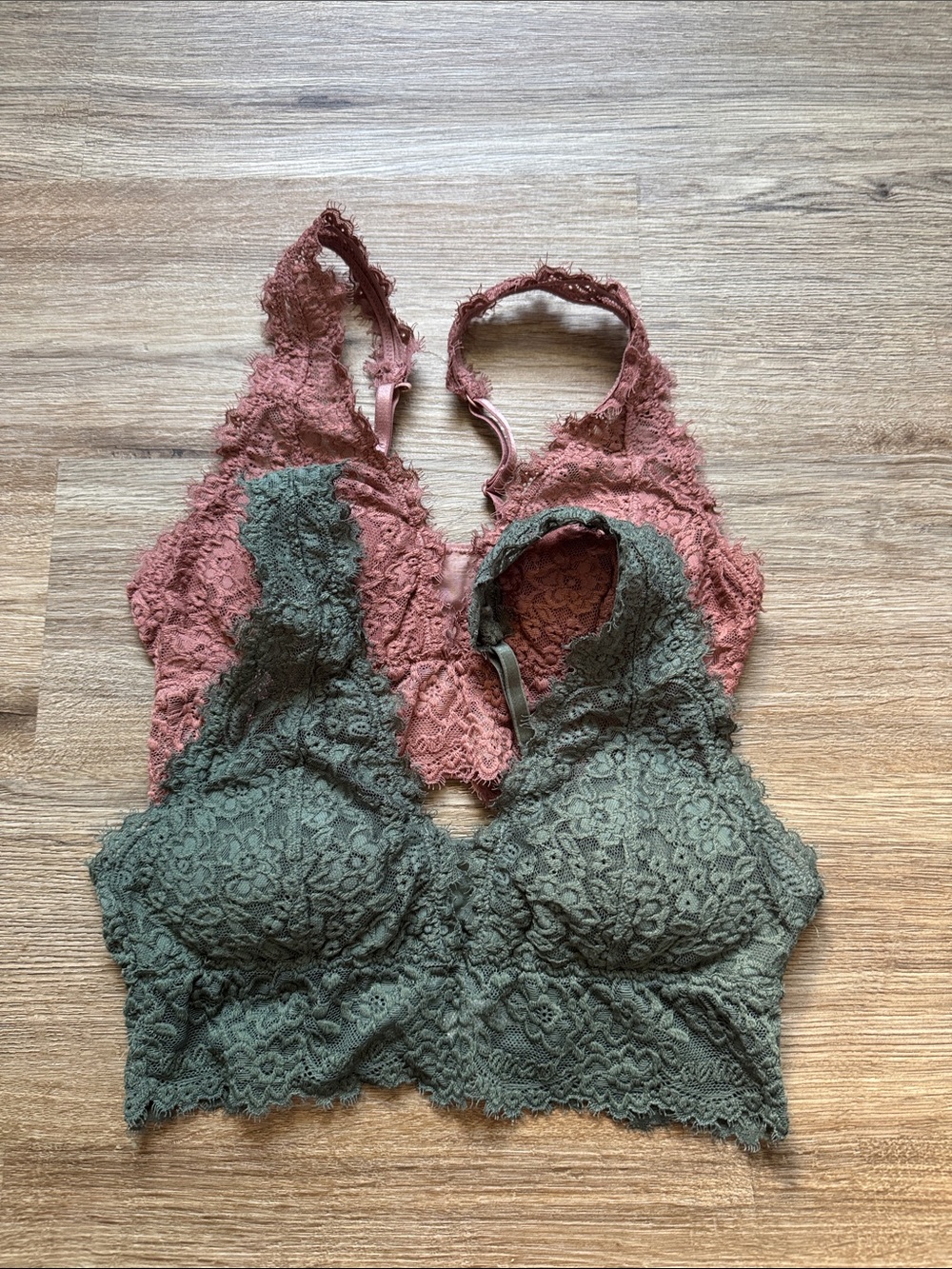 Bundle of 2 Aerie Lace Bralettes
